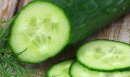 国外借钱吃瓜,揭秘全球借钱消费现象