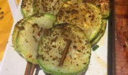 烧烤的瓜怎么吃,解锁夏日美味新境界