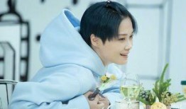 吃瓜的阿姨图,网络红人的魅力与影响力