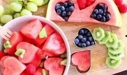 道具镭射吃瓜,科技与娱乐的跨界融合