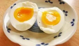 吃角瓜鸡蛋能吃玉菇蜜瓜吗,玉菇蜜瓜还能享用吗？营养搭配揭秘