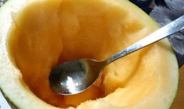 哈密瓜玩着吃,边玩边享的夏日美味体验